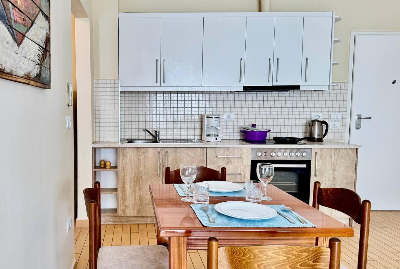 Your Comfy Apartment Saranda Extérieur photo